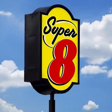 Super 8 By Wyndham Fort Worth Entertainment District Exterior foto